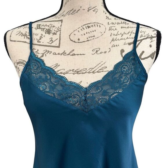 Ekouaer Sleeveless Satiny Chemise Gown Teal Green Size Small NWT - Picture 3 of 9